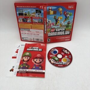 New Super Mario Bros. Wii (Nintendo Wii) CIB Complete Manual Tested